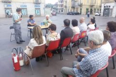 Presentazione del romanzo "Oltre le banane" in Piazza Foroni